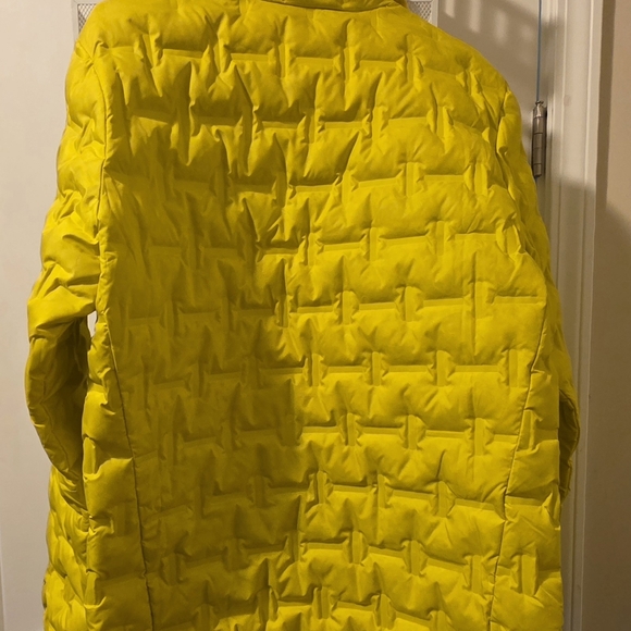 Columbia Yellow Puffer Jacket - Picture 3 of 3